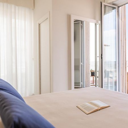 Hotel Capanni Bellaria-Igea Marina Esterno foto