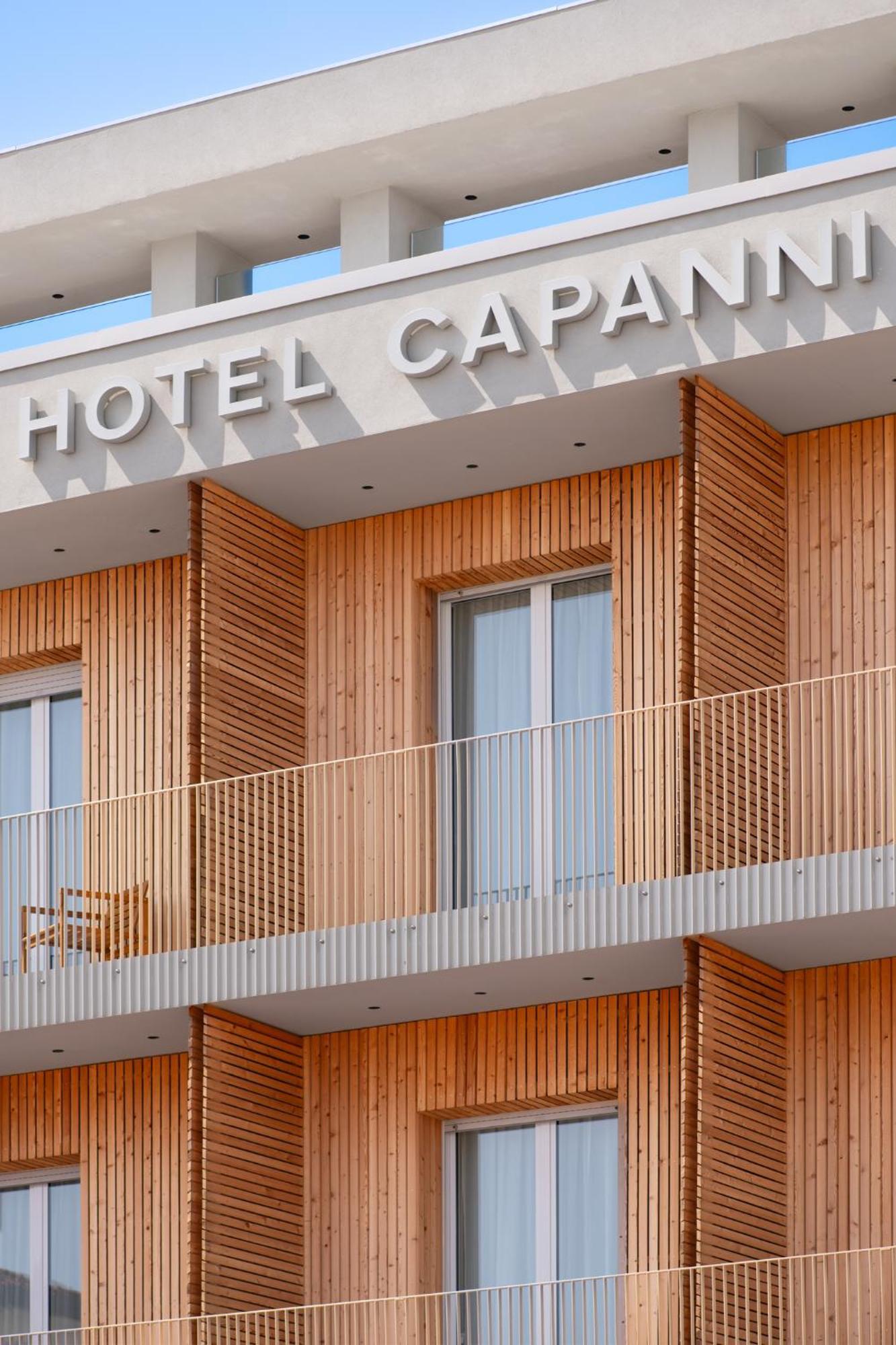 Hotel Capanni Bellaria-Igea Marina Esterno foto